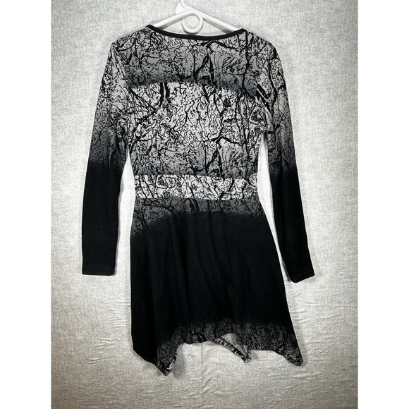 PAPILLON Black Knit Tunic Top Women’s Size Medium Asymmetrical Hem - Picture 5 of 6